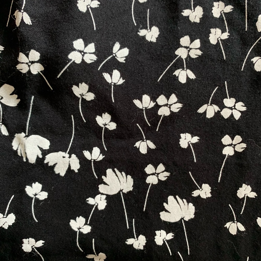Floral Tank Top - Picture 2 of 5